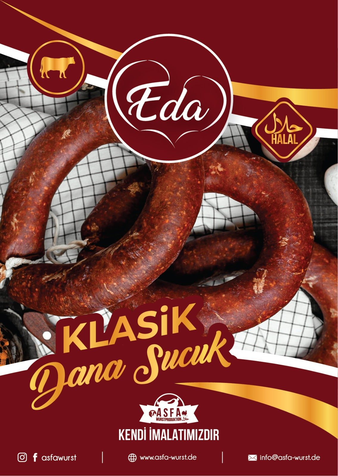 Etikett der Eda Klasik Dana Sucuk – traditionelle Rindersucuk in Hufeisenform, halal-zertifiziert, auf kariertem Tuch serviert
